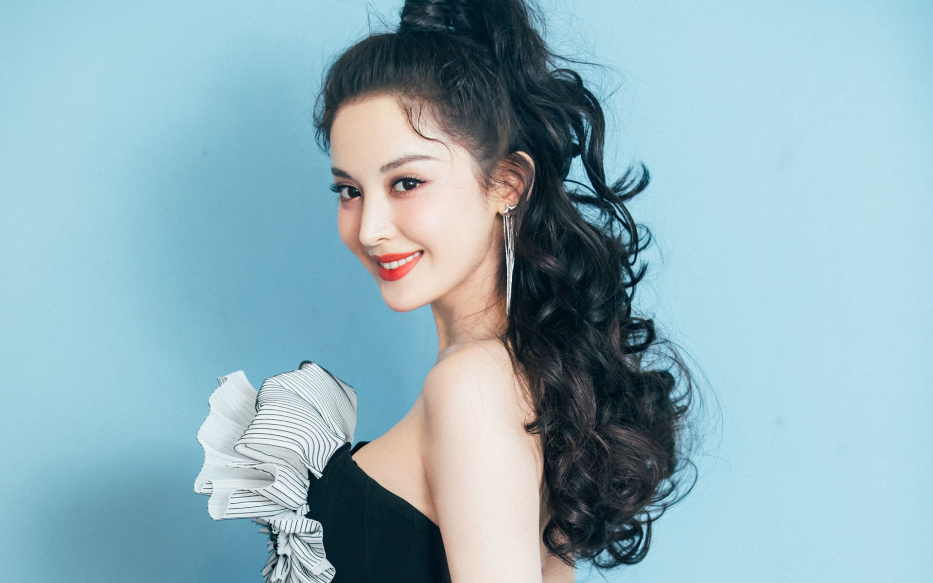 开云体育登录-希腊女子水球团队协作强劲，奥运会希腊水球