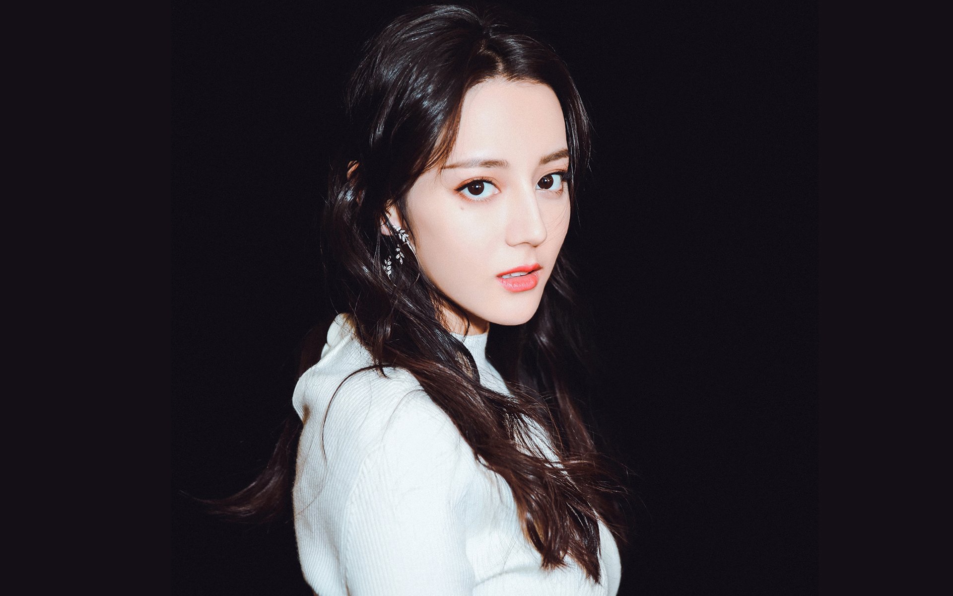 德甲攻防激战：节奏快、精彩无限！，德甲战术