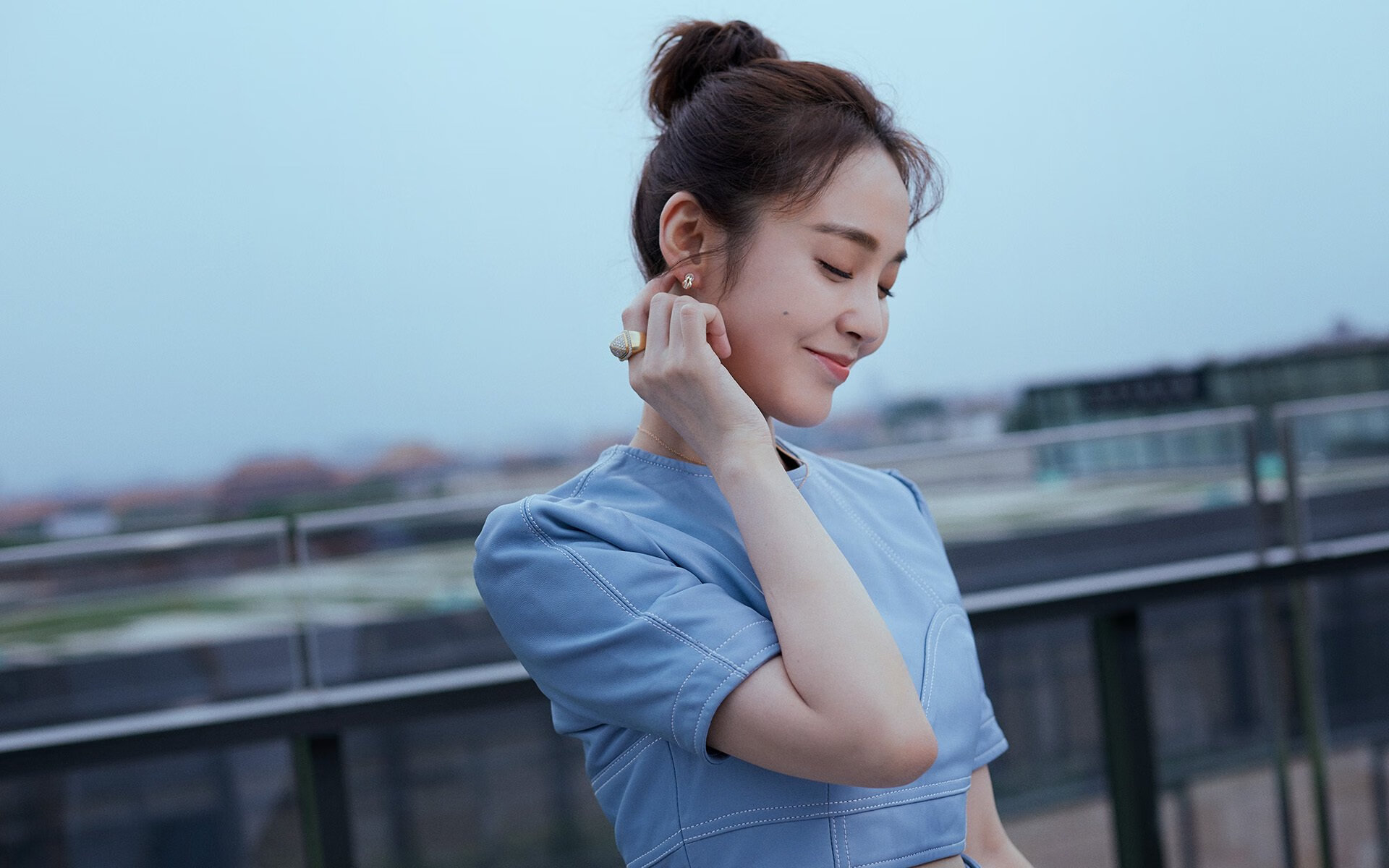 球迷组织自发策划庆典营造主场良好氛围，球迷活动策划